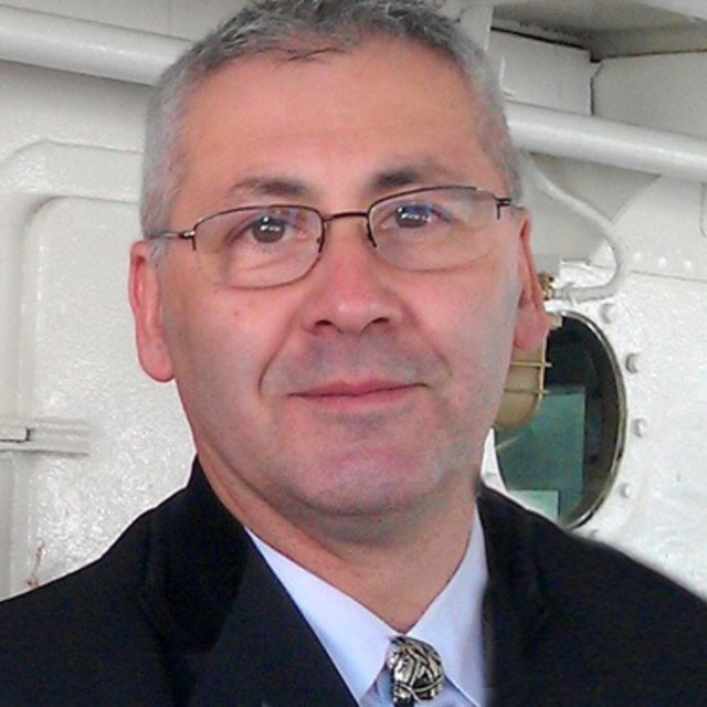 Cantante Oscar Martínez
